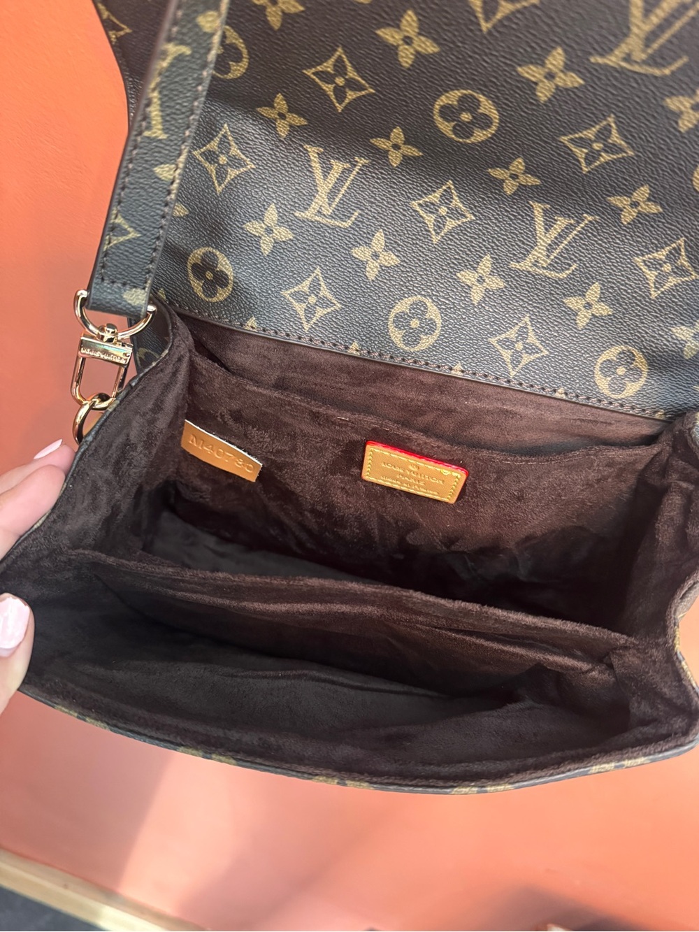 Louis Vuitton Monogram Shoulder Crossbody in Brown and Gold - Picture 8 of 11